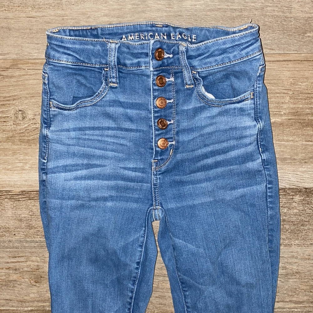 AEO Super HiRise Buttonfly Jeggings